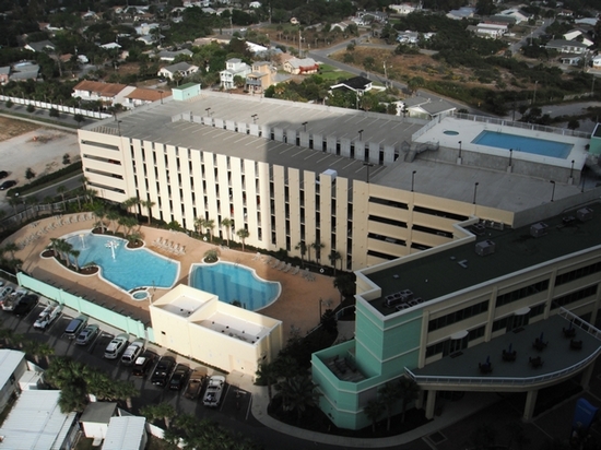 Loading Resort Image...